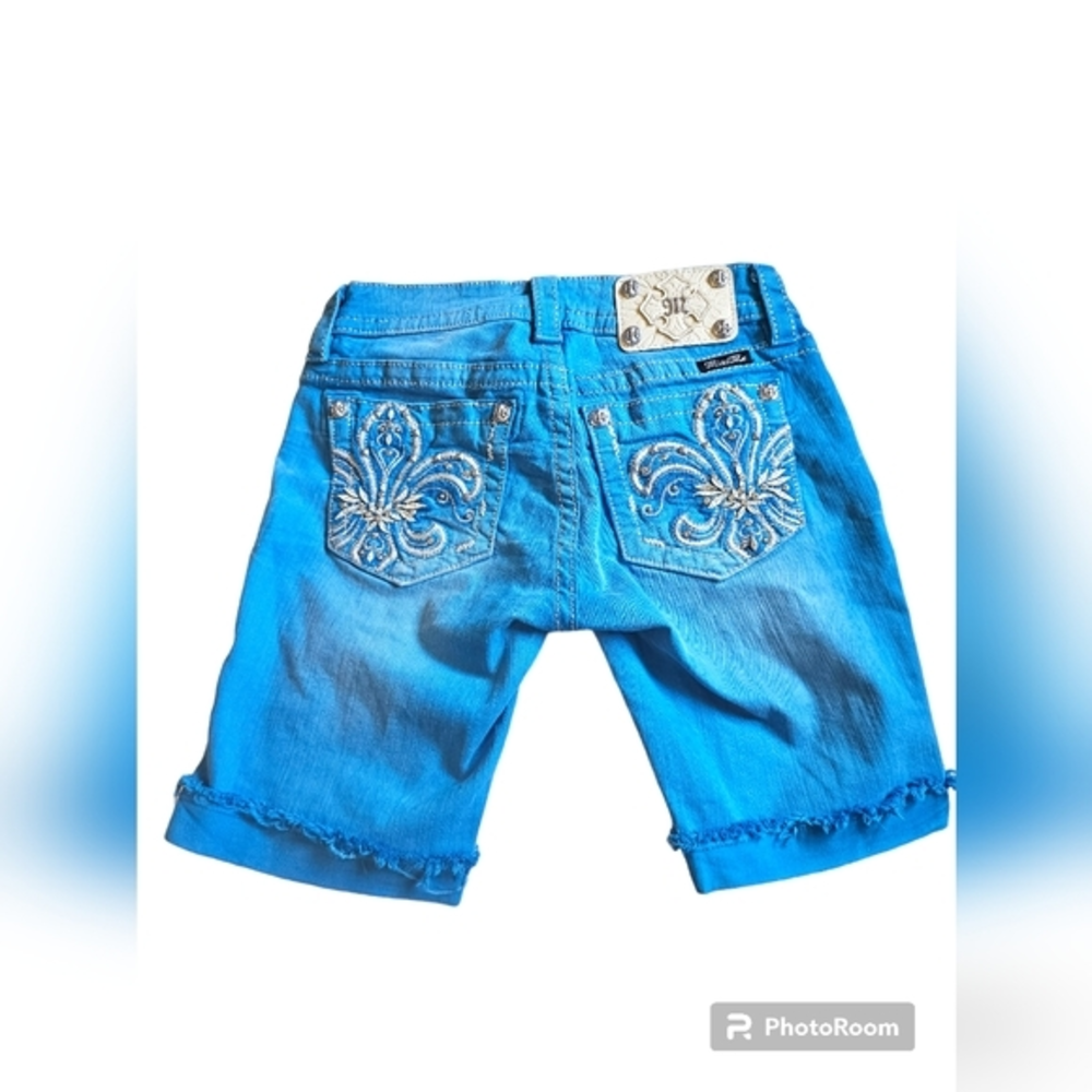 Miss Me Signature Bermuda Pacific Blue Denim Rhinestone Embellished Shorts Sz 25